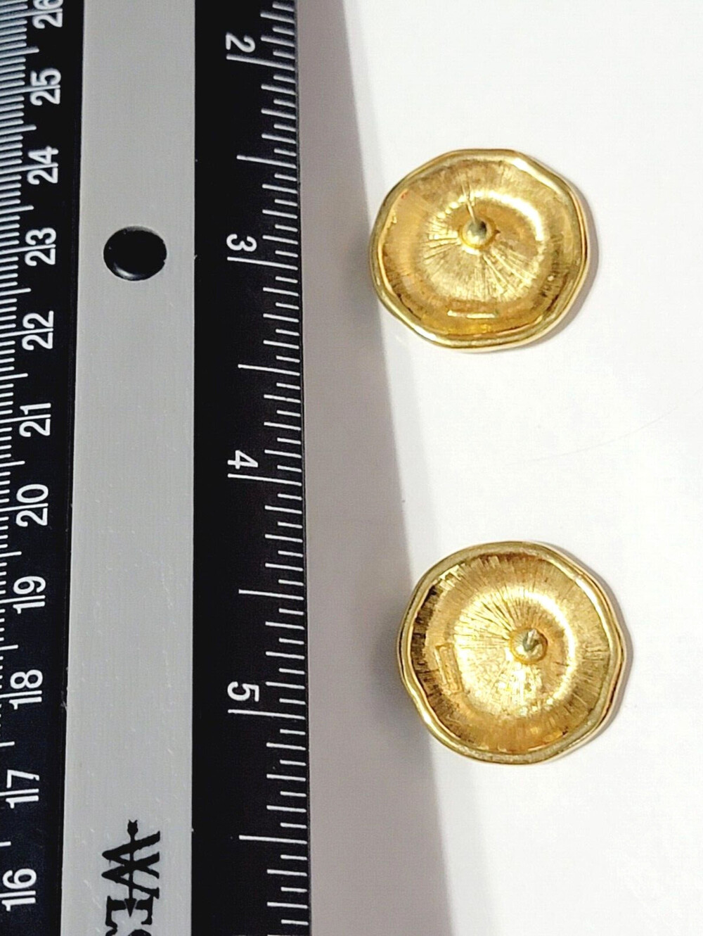 Vintage Napier Pierced Earrings 1" Cream Enamel Gold-tone Designer Jewelry wp-38 - Picture 4 of 4